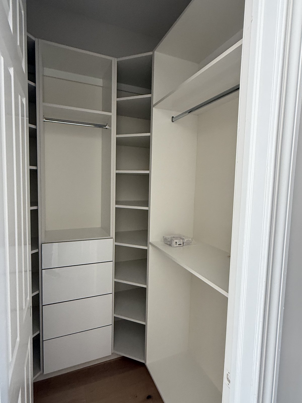 Countertops & Cabinets